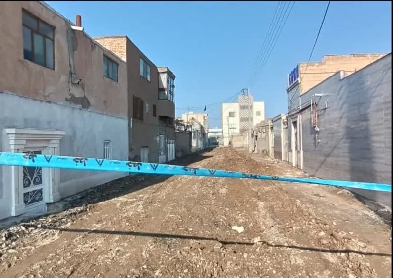 📷گزارش تصویری|  عملیات کنده کاری جهت آماده سازی جهت  کفسازی  کوچه سلمان فارسی ۹