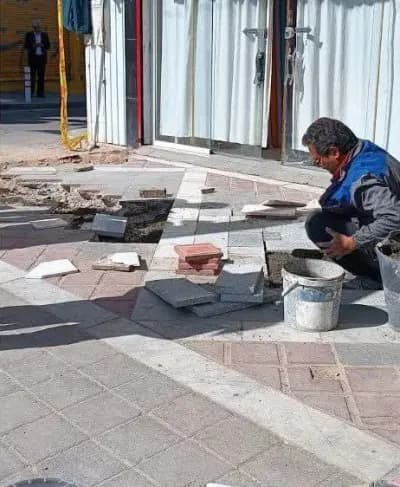 📷گزارش تصویری|  لکه گیری محل نشست پیاده رونبش کوچه قائم ۴