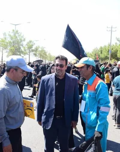 تقدیر و تشکر از معاونت خدمات شهری وخداقوت به پاکبانان عزیز شهرداری کاشمر