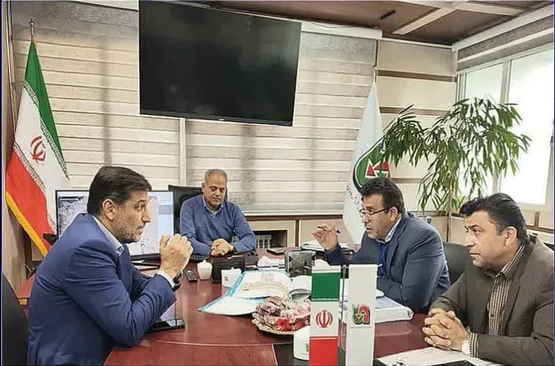 جلسه شهردار کاشمر به همراه معاون محترم خدمات شهری با مدیرکل محترم راهداری و حمل و نقل جاده ای استان و معاون محترم و کارشناسان محترم پیرامون موضوعات شهر کاشمر