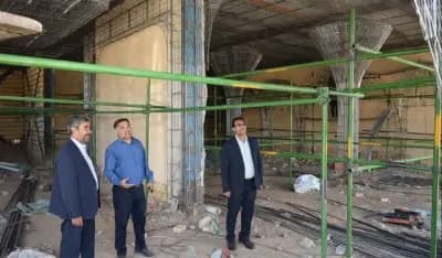 بازدید مهندس کوهسرخی شهردار کاشمر بهمراه جناب سرهنگ زاده اکبر عضو شورای اسلامی شهر کاشمر و مهندس رضائیان از پروژه تجاری بولوار جانبازان