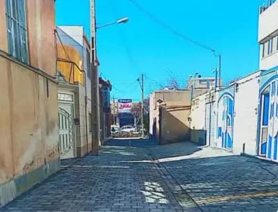 📷گزارش تصویری|  عملیات نصب جدول کانیووسط ونصب تایل بتنی کوچه جمهوری اسلامی ۷