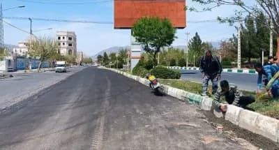 📷گزارش تصویری|  عملیات اصلاح ونصب جدول لاین کندرو بلوارسیدمرتضی(ع)لاین برگشت .