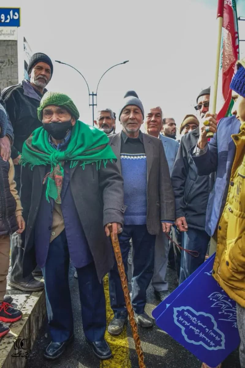 حضور پرشور مردم ولایی و شهید پرور شهرستان کاشمر در مراسم یوم الله ۲۲ بهمن ماه ۱۴۰۳