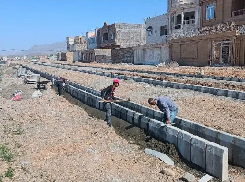 📷گزارش تصویری|  ادامه عملیات نصب جدول ضلع شمالی بولوار شورا