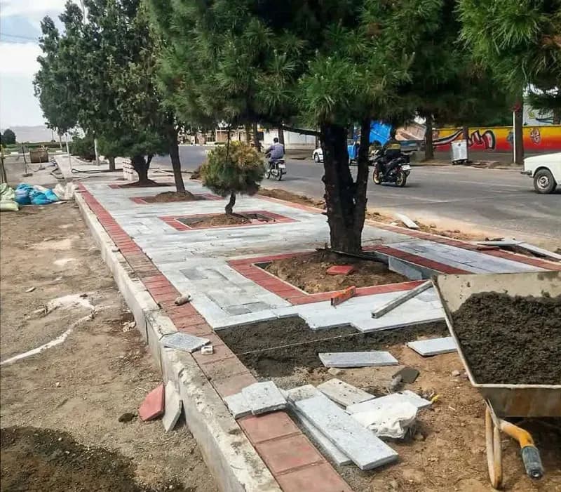 📸گزارش تصویری|| عملیات کف سازی وسنگ فرش بلوار(حدفاصل دوربرگردان میدان مغان تا میدان غدیر )