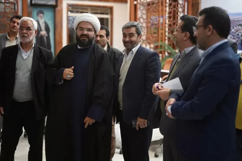 دیدار نماینده محترم مردم در مجلس با شهردار و اعضای شورای اسلامی شهر کاشمر