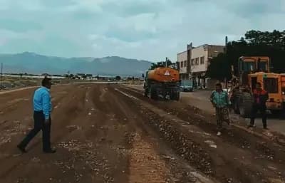 بازدید مهندس کوهسرخی شهردار کاشمر  از عملیات زیر سازی جهت اجرای بولوار واقع در  ضلع غربی شهرک صنعتی پشت ایران خودرو  برابر مصوبه شورای ترافیک