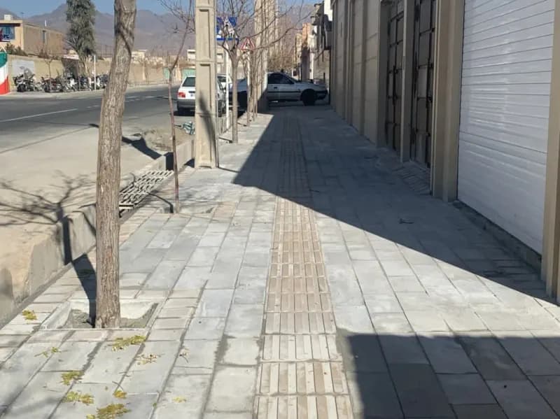 📷گزارش تصویری| اتمام عملیات تایل فرش معابر شهری، خیابان دانش 35