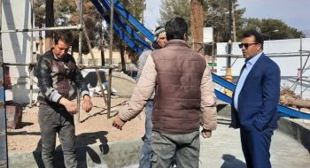 بازدید مهندس کوهسرخی شهردار کاشمر از روند اجرایی پروژه بهسازی میدان آزادی