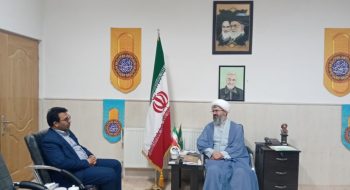 دیدار شهردار کاشمر بهمراه هیئت همراه با حجت الاسلام دکتر طاهری امام جمعه معزز شهرستان