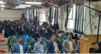 حضور مهندس کوهسرخی شهردار کاشمر و اعضای شورای اسلامی شهر  در جمع همسران شهدا همزمان با روز بزرگداشت و تکریم خانواده شهدا وتقدیر از این گرامیان