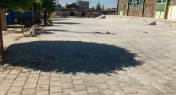 📷گزارش تصویری|عملیات زیبا سازی و تایل فرش روبروی مسجد محمد رسول الله