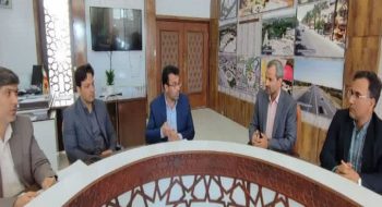 دیدار رئیس شرکت گاز شهرستان کاشمر به اتفاق کارشناسان حقوقی اداره کل با مهندس کوهسرخی شهردار کاشمر