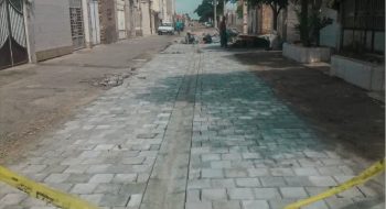 📸گزارش تصویری||  ادامه عملیات نصب تایل میانی کوچه امام موسی صدر ۲۳