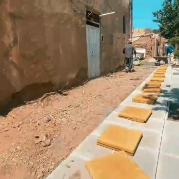 اجرای عملیات تایل فرش معابرشهری، حاشیه خیابان فاطمیه