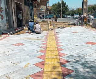 📸گزارش تصویری|| عملیات کف سازی وسنگ فرش پیاده روضلع غربی بلوارجمهوری