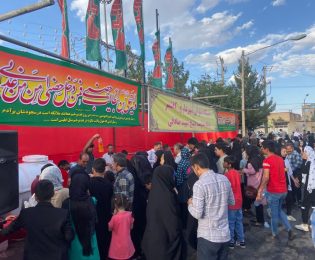 📷گزارش تصویری| ایستگاه صلواتی شهرداری کاشمر در روز عید غدیر خم