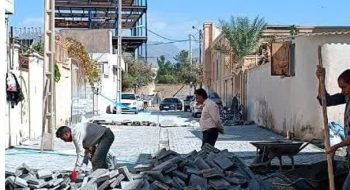 📷گزارش تصویری|  ادامه عملیات نصب جدول کانیووسط ونصب تایل بتنی کوچه فاطمیه ۱