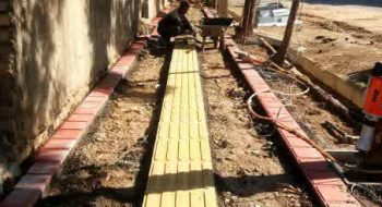 📷گزارش تصویری|  عملیات کف سازی وسنگ فرش پیاده روضلع جنوبی پارک شهیدمدرس