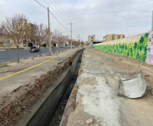 🎥گزارش تصویری | اجرای کانال جمع آوری ودفع آبهای سطحی حدفاصل خیابان امیرکبیر تا میدان معلم