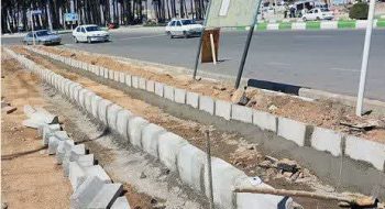 📷گزارش تصویری|  عملیات نصب جدول لاین کندرو ضلع جنوبی بلوارشهید مطهری