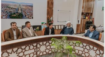 📷گزارش تصویری|  دیدار حضرت حجه الاسلام والمسلمین جناب حاج آقای طاهری ، آقای دکتر طاهریان ،آقای دکتر آقایی واقای آخرتی با شهردارکاشمر