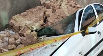 بازدید مهندس کوهسرخی شهردار محترم کاشمر از منازل خسارت دیده  در پی زلزله شدید کاشمر