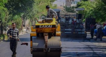 اجرای عملیات نهضت آسفالت  خیابان عدالت