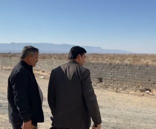 بازدید مهندس نجار معاونت خدمات شهری شهرداری کاشمر از محل دفن زباله