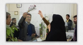 دیدار مهندس کوهسرخی شهردار کاشمر به همراه مهندس علوی معاونت شهرداری  جهت عرض تبریک به بانوان شاغل در شهرداری به مناسبت میلاد حضرت زهرا (س) روز زن و روز مادر