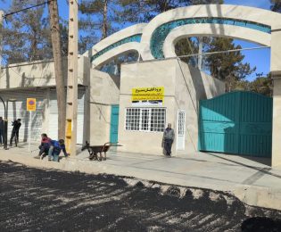 اجرای عملیات آسفالت جلوی پارک بانوان محله قائم