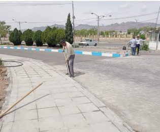 عملیات کفسازی وموزاییک فرش ورودی بيمارستان حضرت ابوالفضل(ع)