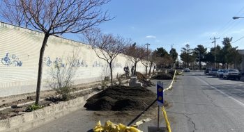 عملیات عمرانی تایل فرش و جدول گذاری پیاده رو حاشیه خیابان بهار