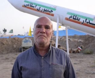 کاری متفاوت از رسانه شهرداری و شورای اسلامی شهر کاشمر در راستای دومین کنگره ملی شهید مدرس(ره) و ۱۲۲۲ شهید منطقه ترشیز کهن، شهرستان های (کاشمر،بردسکن،خلیل آباد ، کوهسرخ)