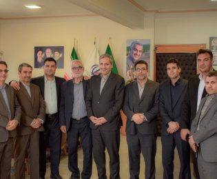 گزارش دیدار شهردار و اعضای شورای اسلامی شهر کاشمر با فرماندار جدید شهرستان جناب مهندس قربانی